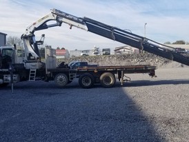 2005 Mack CV713 Knuckle Boom Truck