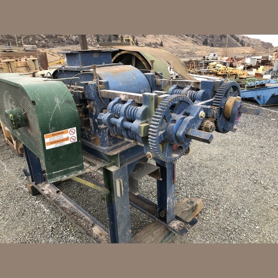 Colorado Iron Works Double Roll Crusher