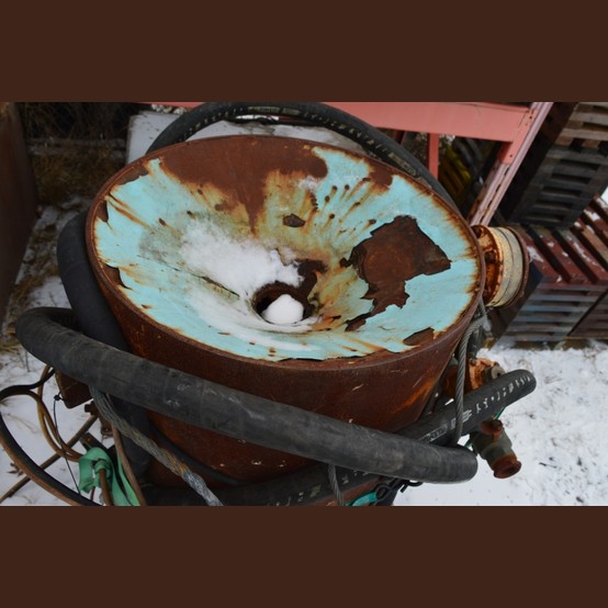Kelco sandblaster shop