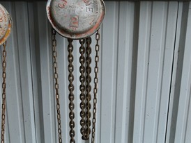 Columbus Mckinnon 2 Ton Cyclone Hand Chain Hoist