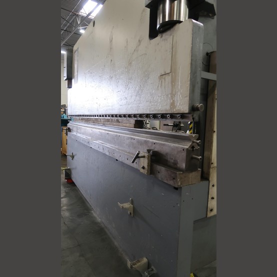 Haco 225 Ton Hydraulic Press Brake