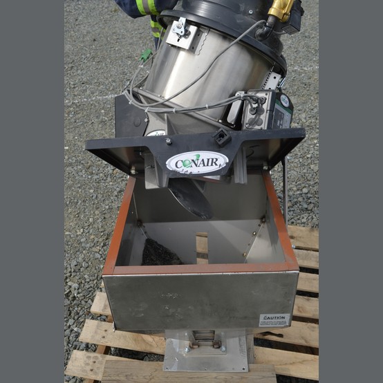 Conair Self Contained Vacuum Loader