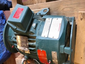 Reliance 5 HP 460 Volt Vertical Motor