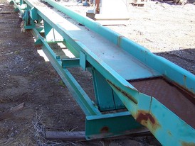 18 in. wide x 39 ft. long Vibrating Conveyor