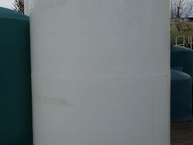 Vertical RK 3000 Gallon Storage Tank