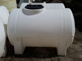 Horizontal RKLT 300 Gallon Leg Tanks