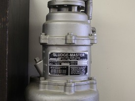Warren Rupp Sludge-Master SMA3 Submersible Trash Pump