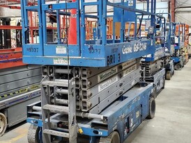 GS3246 Scissor Lift