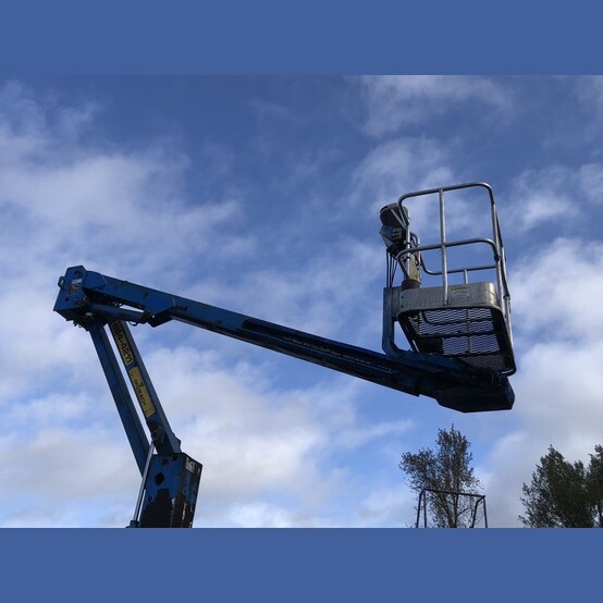 Genie Z4522 Boom Lift