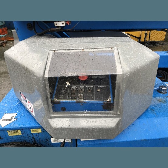 Genie Z4522 Boom Lift