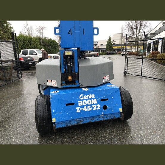 Genie Z4522 Boom Lift