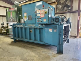 Marathon Gemini 3560 Closed Door Baler