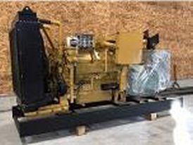 Caterpillar 600 kW 600 Volt Diesel Generator