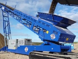 Edge RTS80 Radial Tracked Stacker