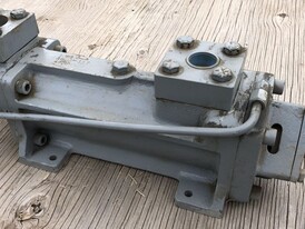  Positive Displacement Pump. Model: C6DB-137.