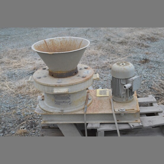 Marcy 10 in. GyRoll Lab Cone Crusher