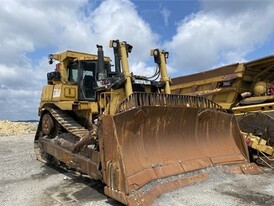 CAT D10T Dozer